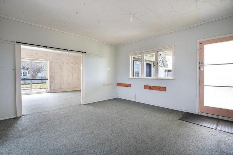 Photo of property in 82 Fairs Road, Milson, Palmerston North, 4414