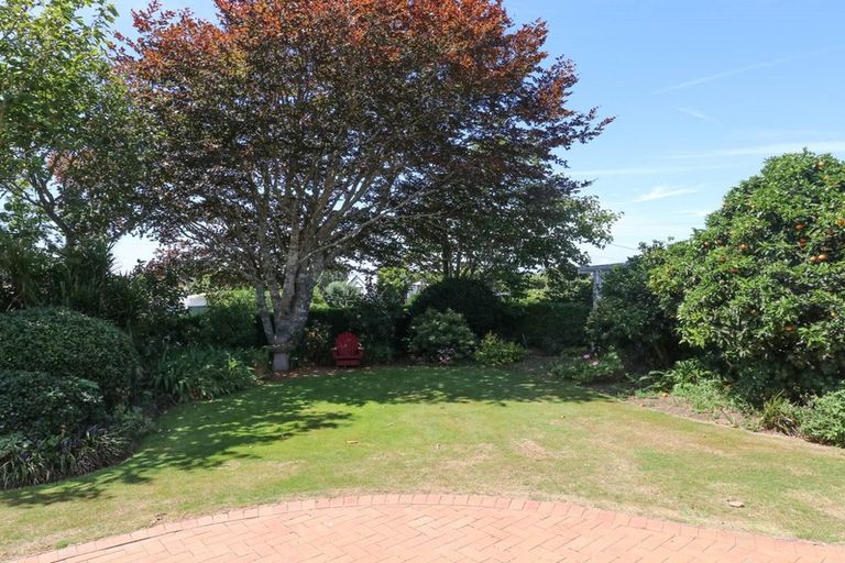 Photo of property in 32 Ngakoti Street, Urenui, 4375