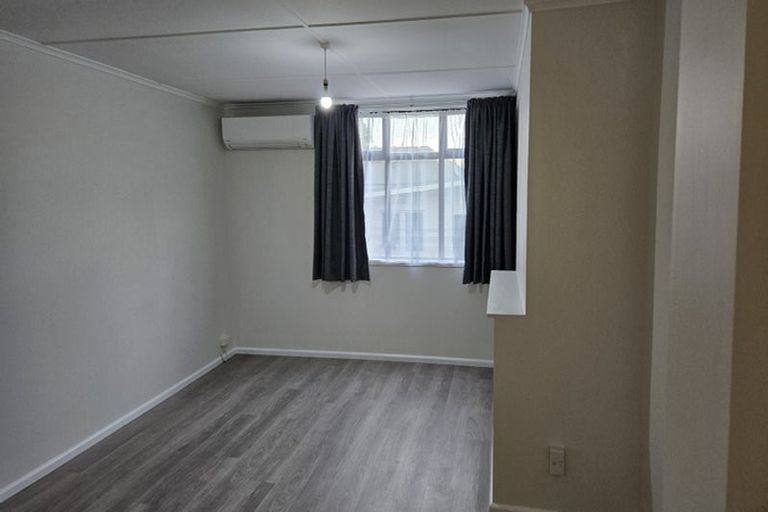 Photo of property in 19 Main Street, Hospital Hill, Napier, 4110