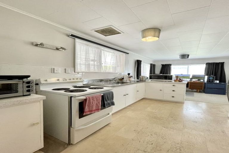 Photo of property in 1/59 Clouston Park Road, Clouston Park, Upper Hutt, 5018