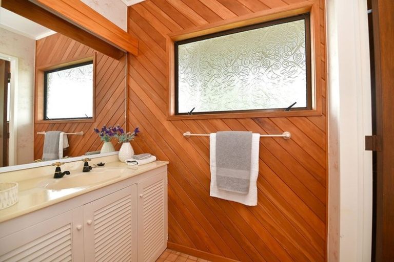 Photo of property in 45 Manly Park Avenue, Manly, Whangaparaoa, 0930