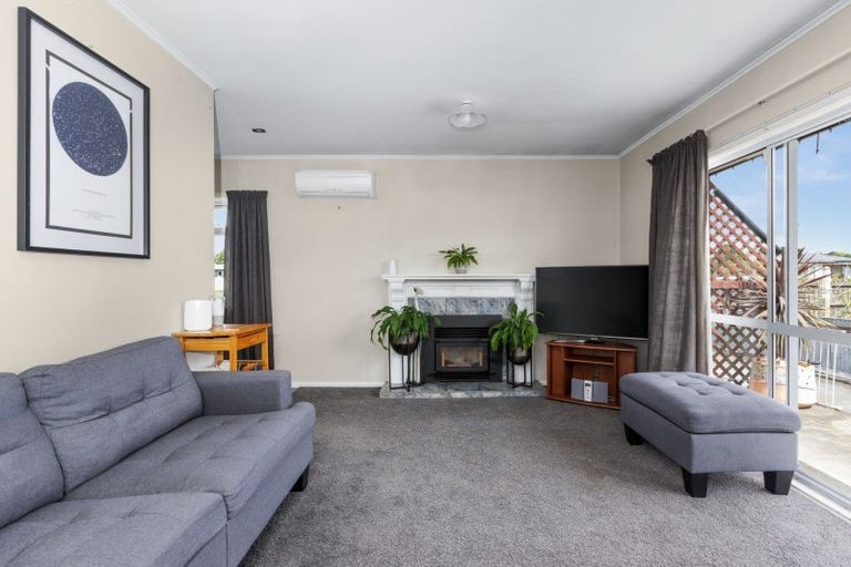 Photo of property in 14 Kauri Street, Taradale, Napier, 4112