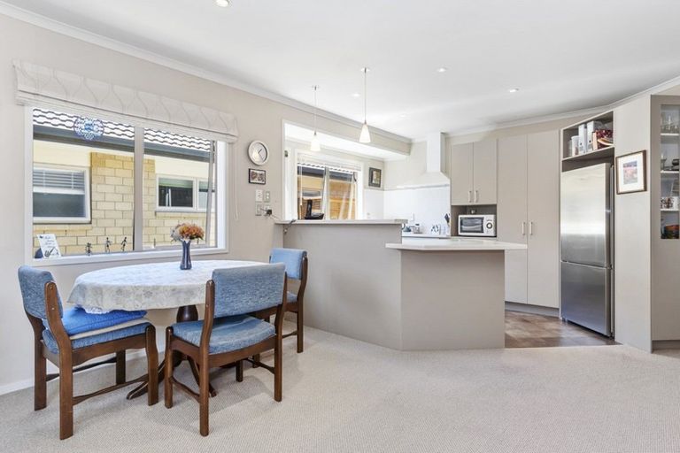 Photo of property in 46 Havenbrook Way, Pyes Pa, Tauranga, 3112