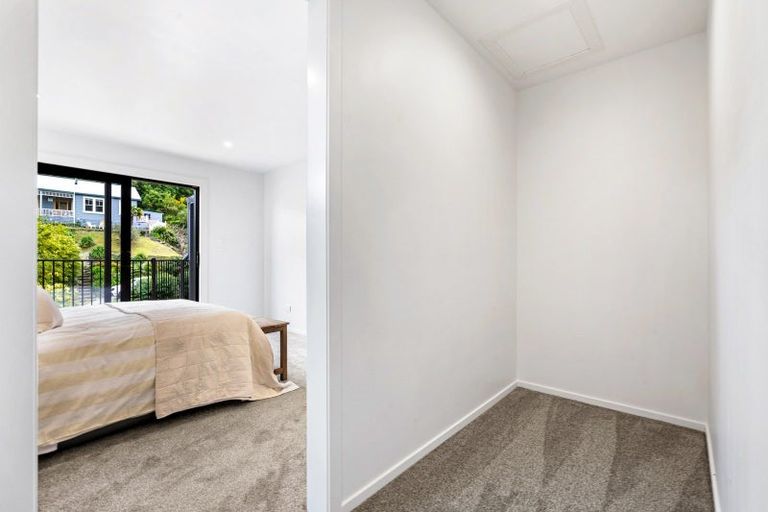 Photo of property in 25 Main Street, Hospital Hill, Napier, 4110