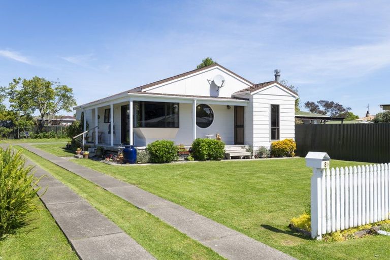 Photo of property in 8 Vivian Street, Inner Kaiti, Gisborne, 4010