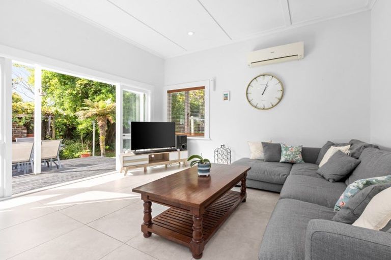 Photo of property in 12 Ashridge Road, Napier South, Napier, 4110