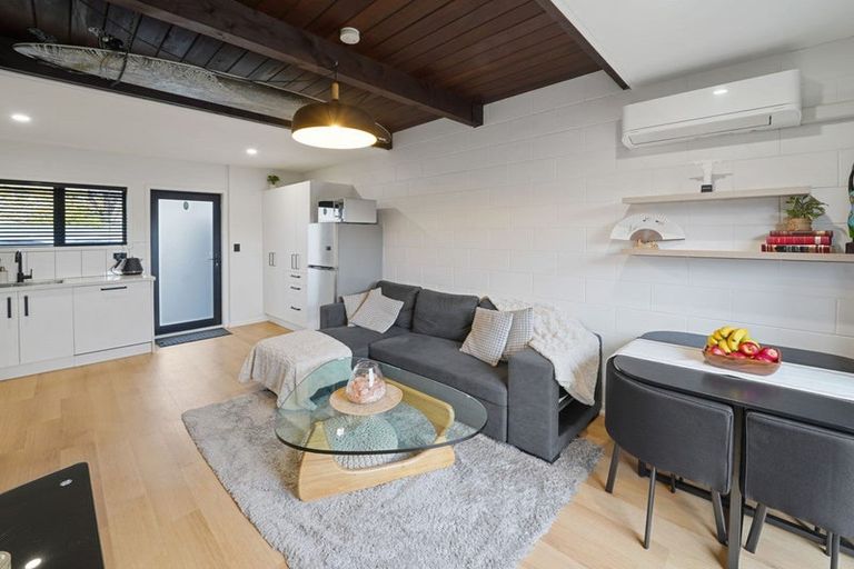 Photo of property in 6/9 Sherborne Street, St Albans, Christchurch, 8014