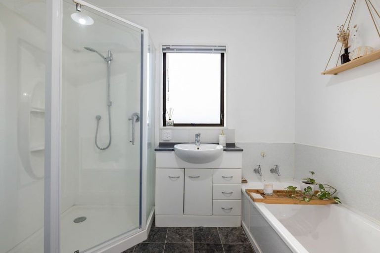 Photo of property in 5 Mckinley Place, Nawton, Hamilton, 3200