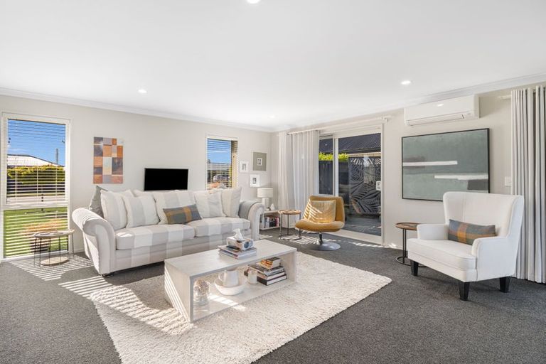 Photo of property in 10 Quartz Drive, Rolleston, 7614