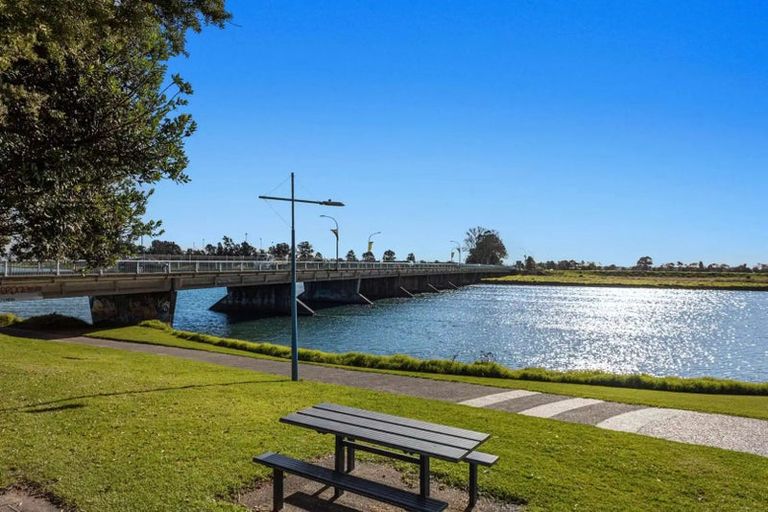 Photo of property in 1/72 Landing Road, Whakatane, 3120