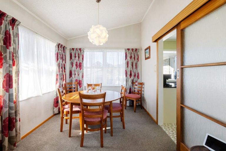 Photo of property in 30 Garden Heights Avenue, Glenview, Hamilton, 3206