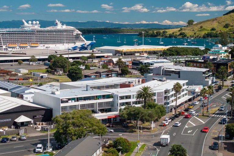 Photo of property in Algarve Apartments, 202/332 Maunganui Road, Mount Maunganui, 3116