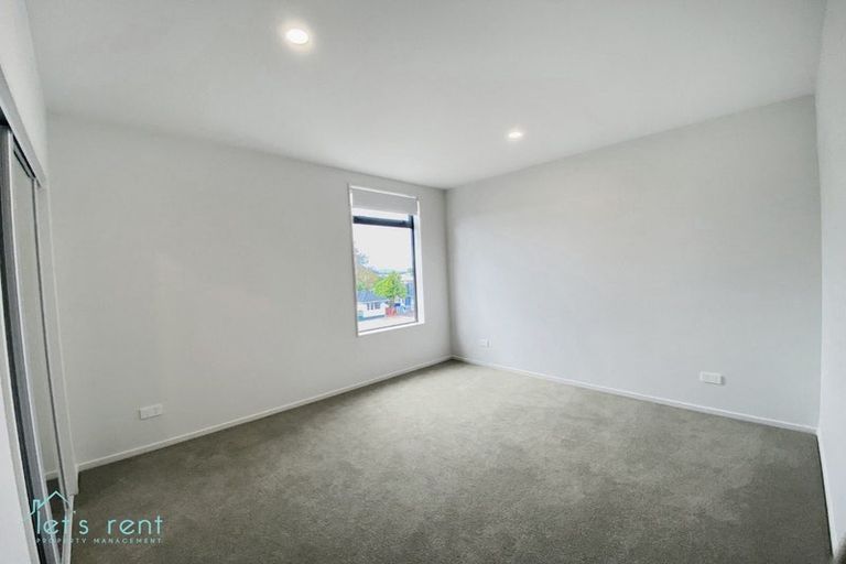 Photo of property in 588e Te Atatu Road, Te Atatu Peninsula, Auckland, 0610