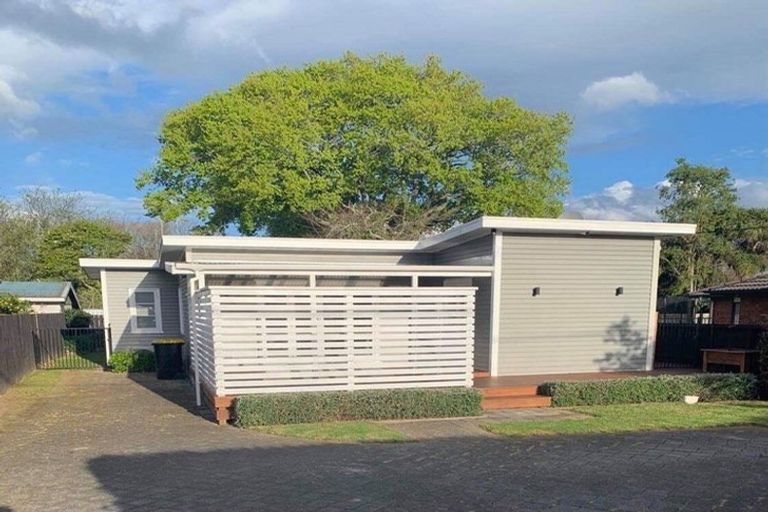 Photo of property in 224 Shakespeare Street, Leamington, Cambridge, 3432