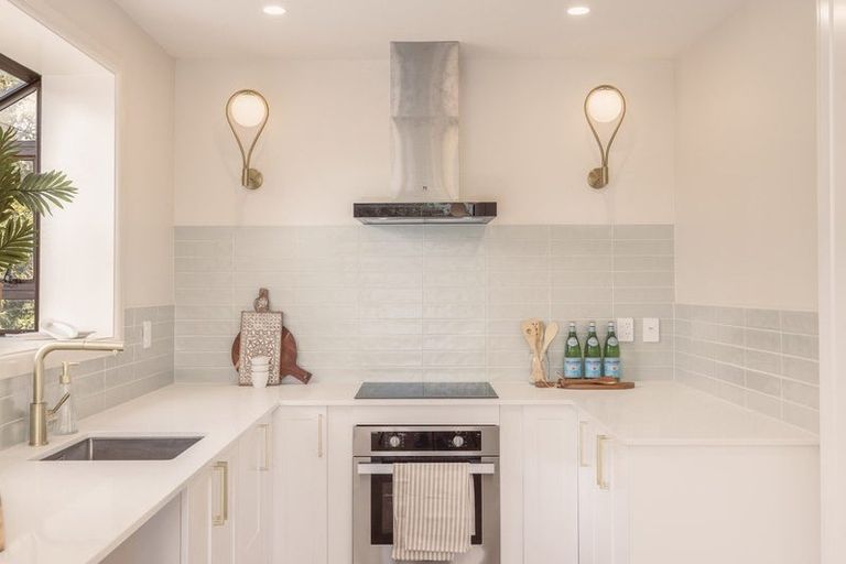 Photo of property in 385a Pine Avenue, South New Brighton, Christchurch, 8062