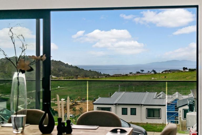 Photo of property in 58 Matangi View Drive, Orewa, 0931