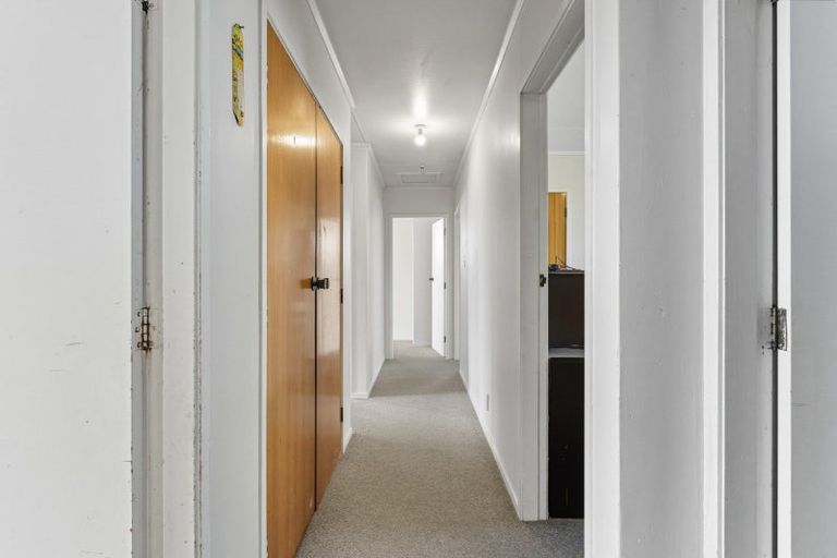 Photo of property in 49 Lee Street, Castlecliff, Whanganui, 4501