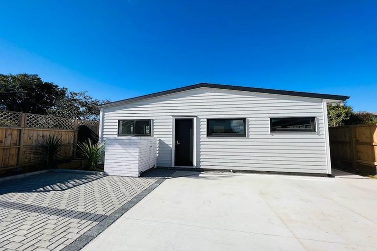 Photo of property in 82e Eversleigh Road, Belmont, Auckland, 0622