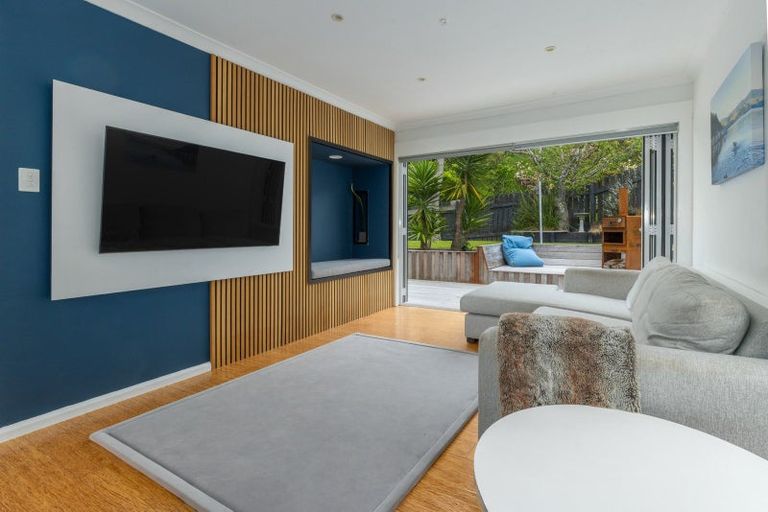 Photo of property in 32 Thimble Lane, Whitby, Porirua, 5024