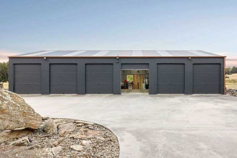 Photo of property in 723 Ardgour Road, Tarras, Cromwell, 9383