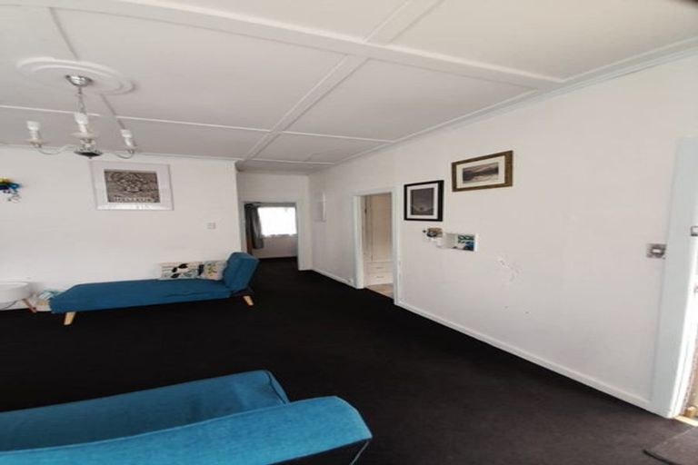 Photo of property in 18 Beihlers Road, Weymouth, Auckland, 2103