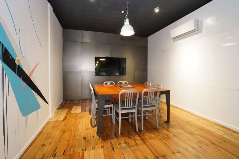 Photo of property in 14 Anzac Parade, Hamilton Central, Hamilton, 3204