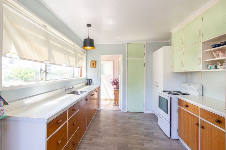 Photo of property in 4/1204 Heretaunga Street East, Parkvale, Hastings, 4122