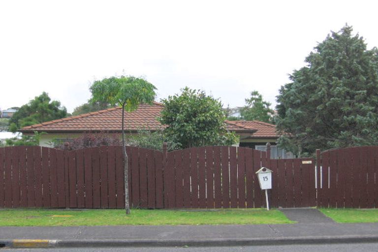 Photo of property in 15 Capricorn Place, Glen Eden, Auckland, 0602