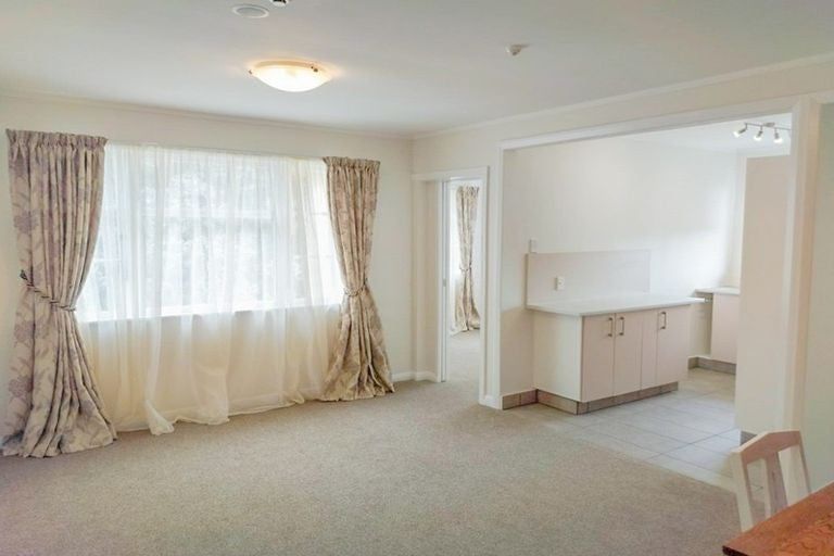 Photo of property in 13/288 College Street, West End, Palmerston North, 4410