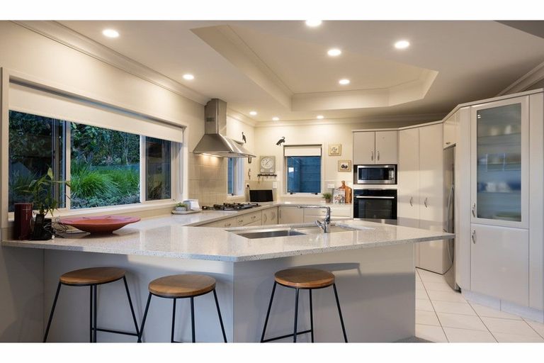 Photo of property in 37 La Colina Place, Bethlehem, Tauranga, 3110