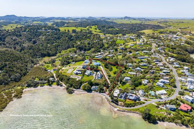 Photo of property in 92 Ritchie Road, Parua Bay, Whangarei, 0174