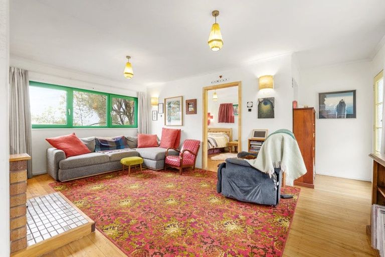 Photo of property in 50 Cambridge Road, Hillcrest, Hamilton, 3216