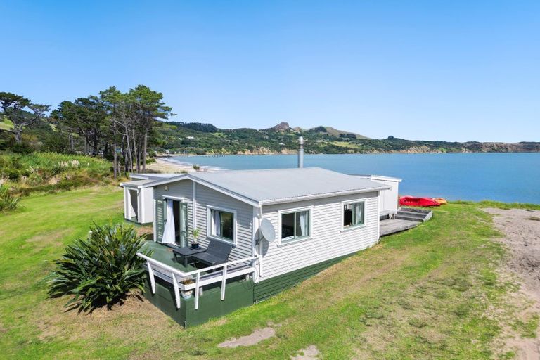 Photo of property in 266 Hokianga Harbour Drive, Omapere, Kaikohe, 0473