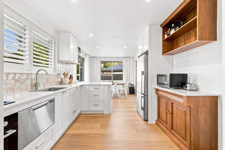 Photo of property in 1/25 Wilsons Road, Saint Martins, Christchurch, 8022
