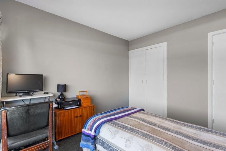 Photo of property in 1/3 Roberta Drive, Somerfield, Christchurch, 8024