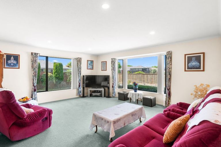 Photo of property in 12 Jerez Place, Hei Hei, Christchurch, 8042