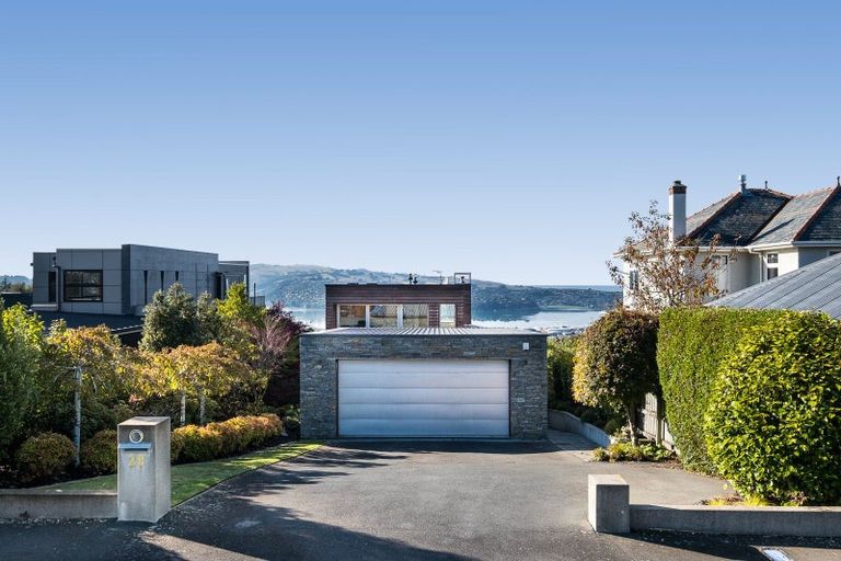Photo of property in 28 Granville Terrace, Belleknowes, Dunedin, 9011