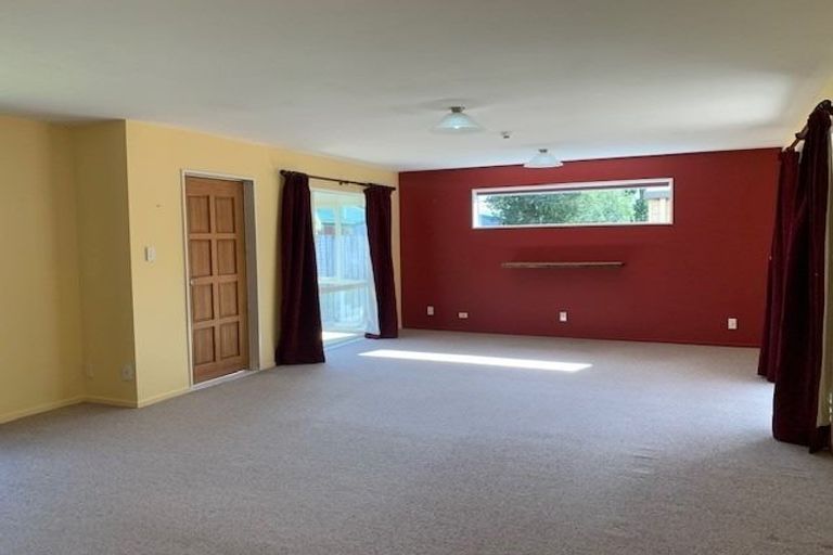 Photo of property in 55 Bayswater Crescent, Bromley, Christchurch, 8062