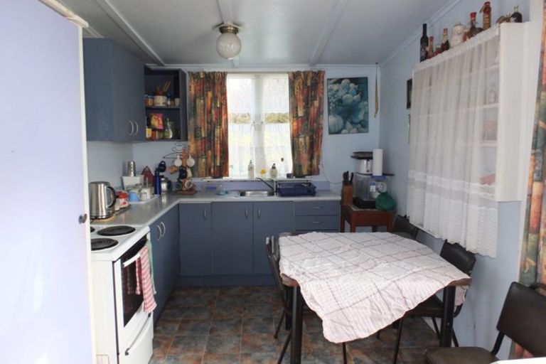 Photo of property in 4 Reeve Street, Foxton, 4814