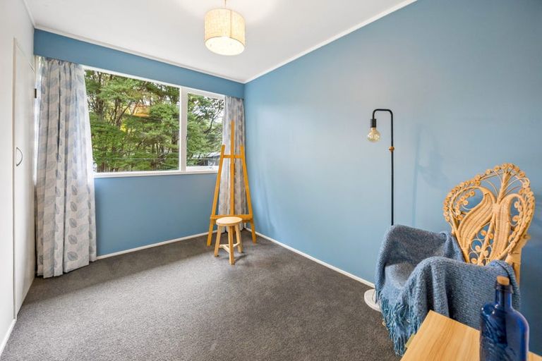 Photo of property in 7 Waima Crescent, Titirangi, Auckland, 0604