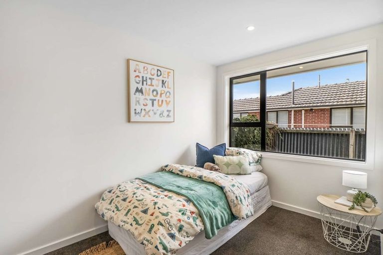 Photo of property in 1/42 Northcote Road, Northcote, Christchurch, 8052