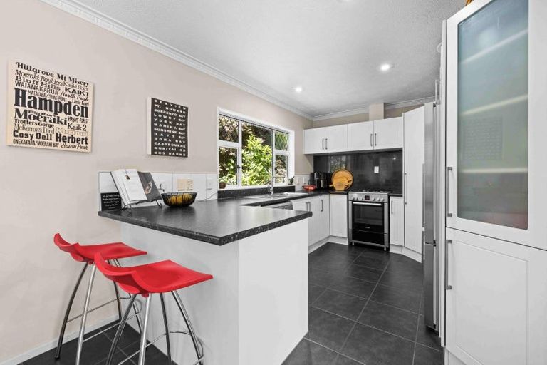 Photo of property in 11a Toop Street, Havelock North, 4130