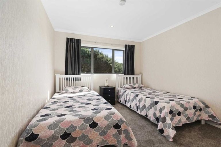 Photo of property in 11 Deptford Lane, Whitby, Porirua, 5024