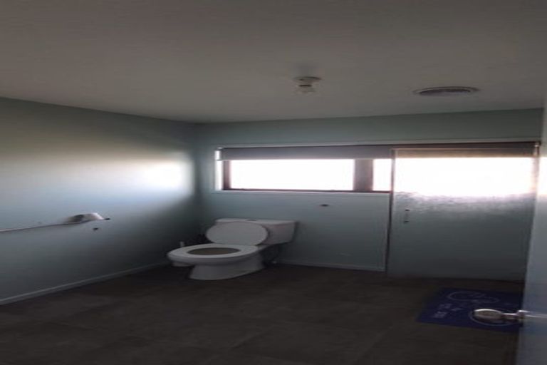 Photo of property in 4/35 Trimdon Street, Randwick Park, Auckland, 2105