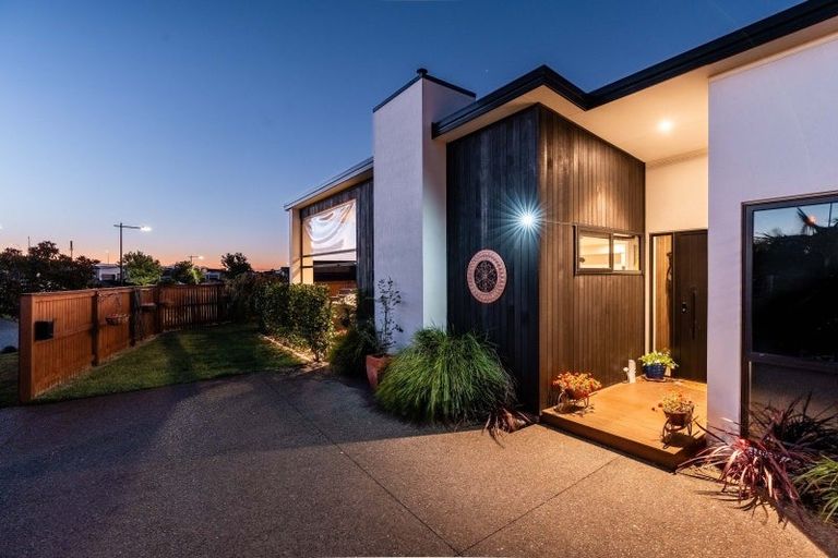 Photo of property in 57 Awatira Drive, Papamoa Beach, Papamoa, 3118