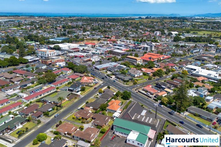 Photo of property in 35 Kolmar Road, Papatoetoe, Auckland, 2025