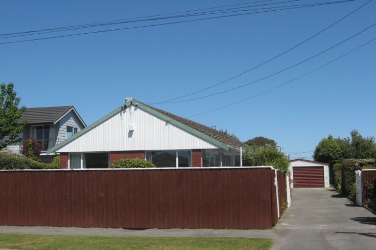 Photo of property in 21 Stretton Street, Bishopdale, Christchurch, 8053