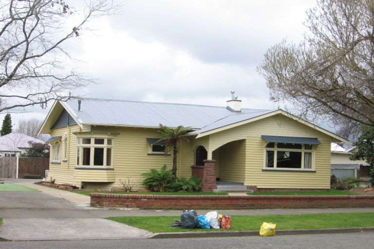Photo of property in 39 Milverton Avenue, Hokowhitu, Palmerston North, 4410