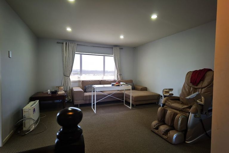 Photo of property in 72 Oakway Drive, Schnapper Rock, Auckland, 0632