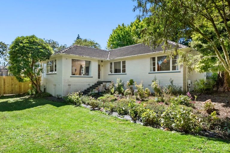 Photo of property in 7 Manuka Street, Stokes Valley, Lower Hutt, 5019